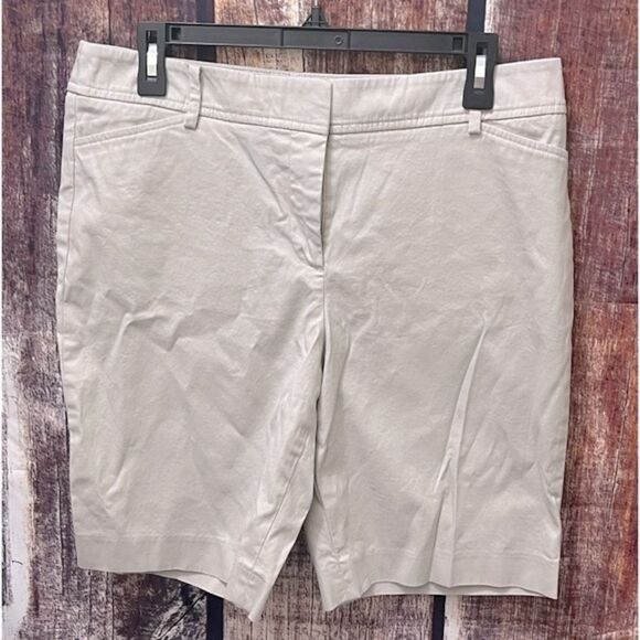Talbots Tan Perfect Short - Picture 1 of 8
